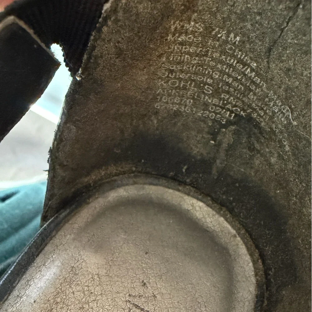 Apt 9 Black Strappy Women's Heels - Picture 5 of 6